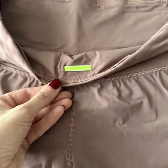 lululemon athletica Mauve Athletic Shorts - Picture 4 of 6